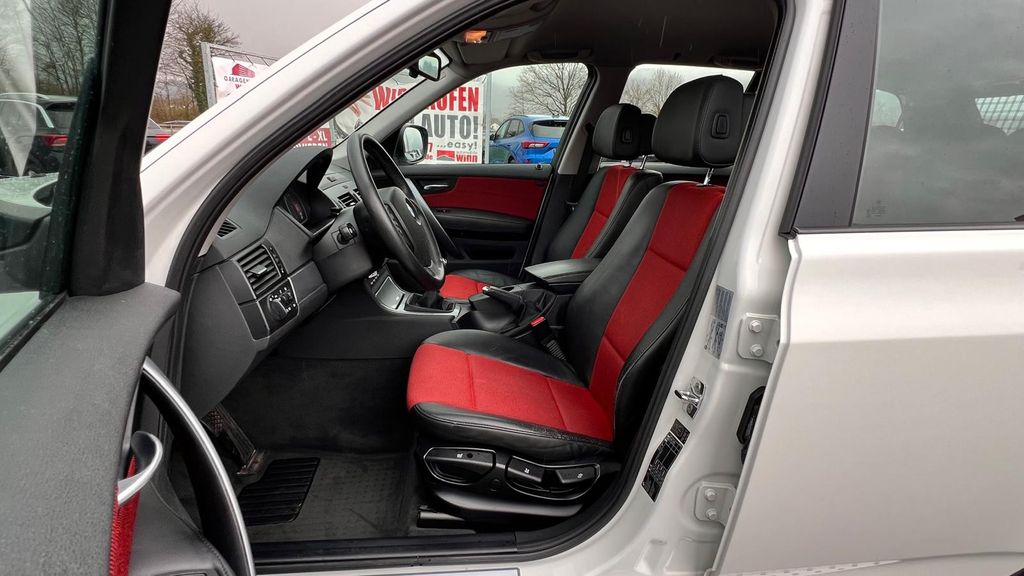 BMW X3 xDrive 18d Edition Lifestyle **AHK+Tempomat**