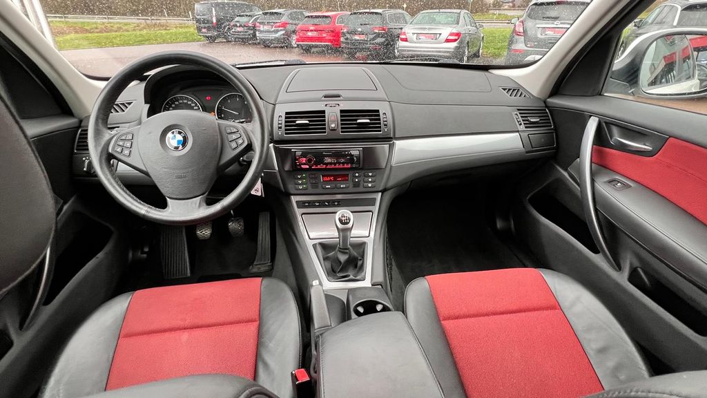 BMW X3 xDrive 18d Edition Lifestyle **AHK+Tempomat**