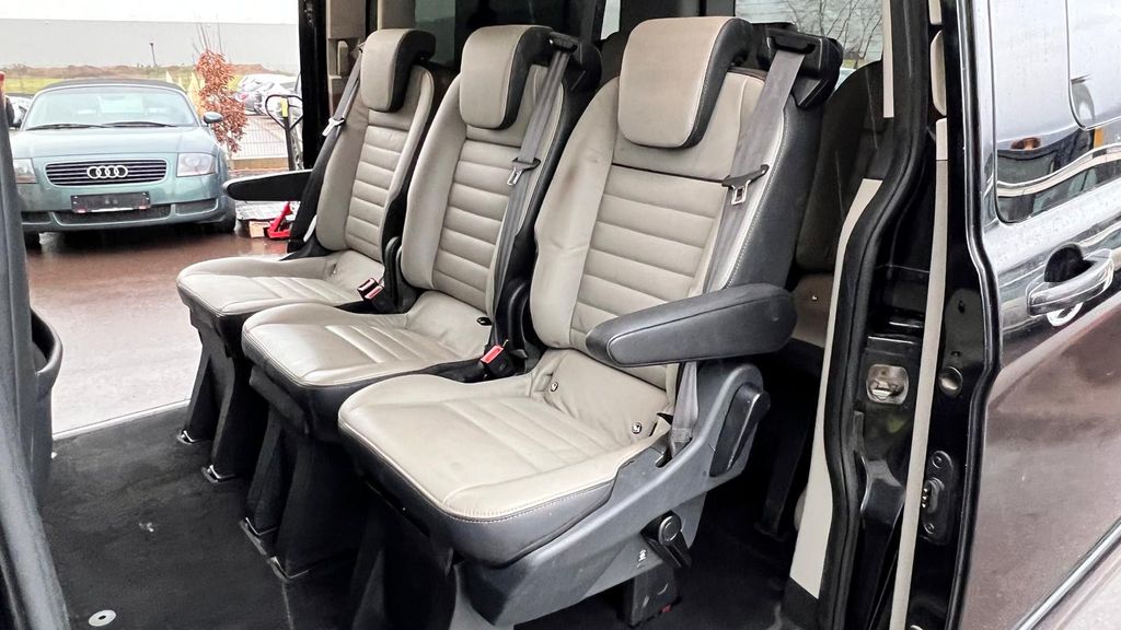 FORD Tourneo Custom 320 L1 Titanium X *MOTORSCHADEN*