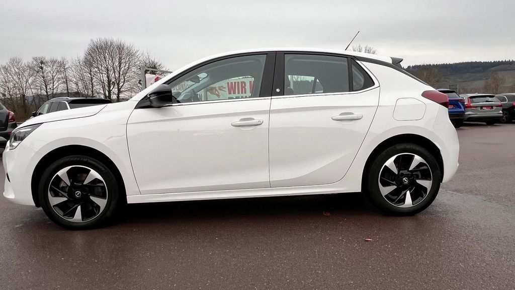 OPEL Corsa e Elegance ***LED+Kamera+Lenkradheiz.***