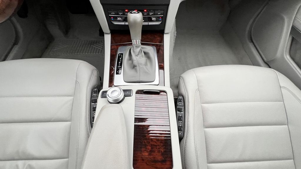 MERCEDES-BENZ E 350 CDI E Coupe ***2. HAND / TOP ZUSTAND***