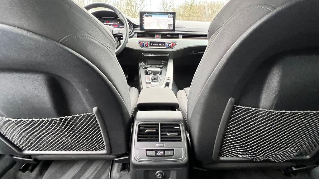 AUDI A4 Avant 35 TDI S-Tronic *LED+Kamera+el. Klappe*