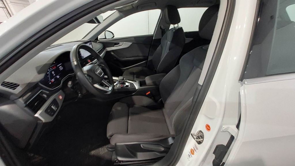 AUDI A4 Avant 35 TDI S-Tronix *LED+Kamera+el. Klappe*