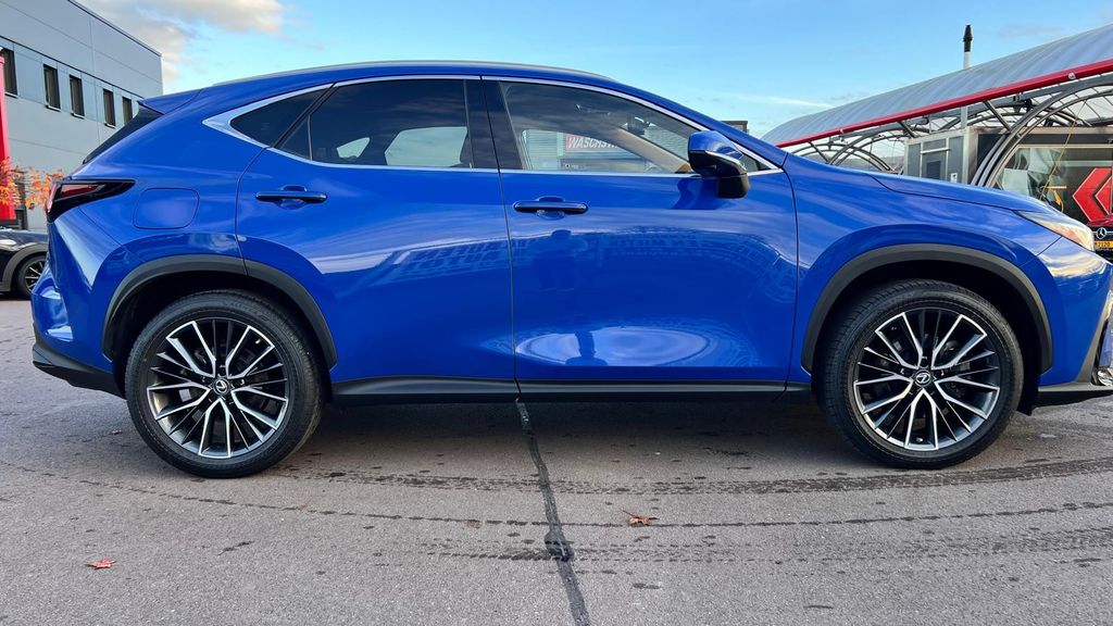 LEXUS NX 450h+ Luxury AWD