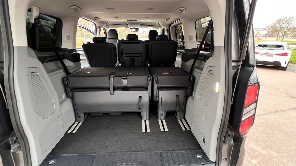 FORD Tourneo Custom Titanium AWD ***STANDHEIZUNG***