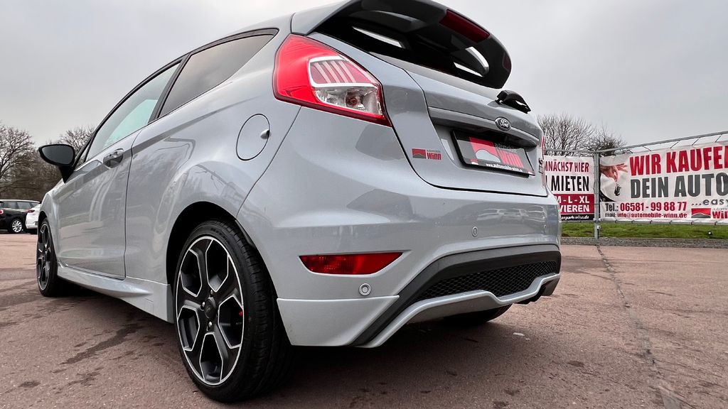 FORD Fiesta ST200 *1. HAND / HU/AU + Zahnriemen neu*