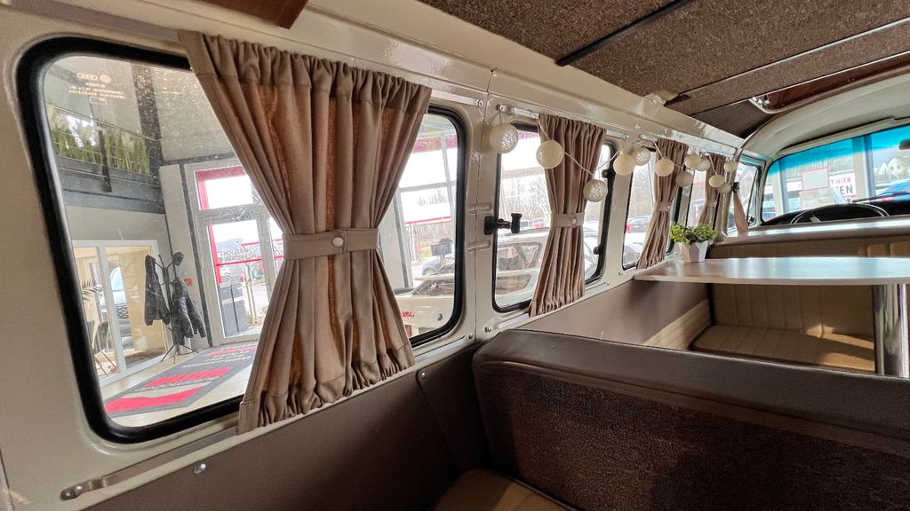 VW T2 CAMPER mit HOCHDACH