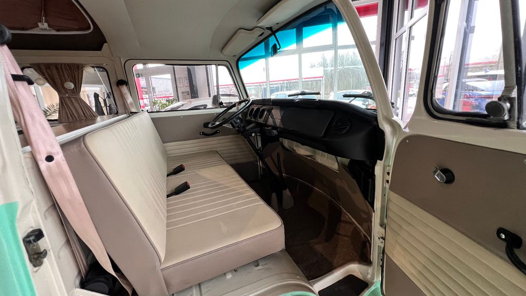 VW T2 CAMPER mit HOCHDACH