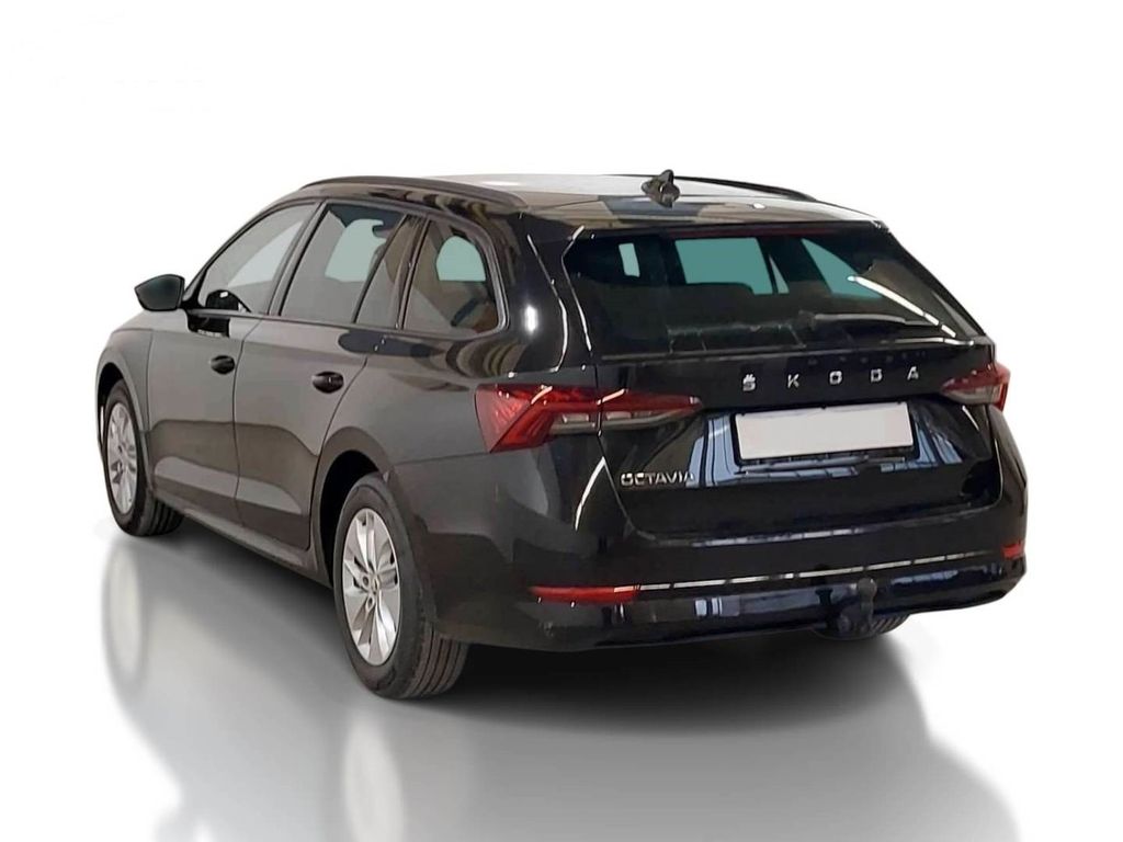 SKODA Octavia Combi 2.0 TDI Ambition DSG *AHK+ACC*