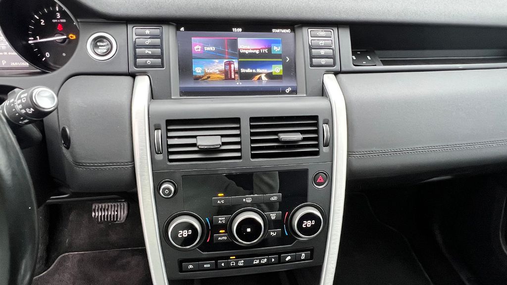 LAND ROVER Discovery Sport TD4 150PS 4WD HSE