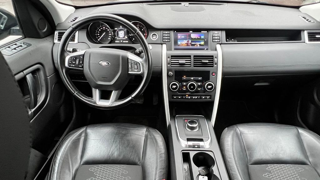 LAND ROVER Discovery Sport TD4 150PS 4WD HSE