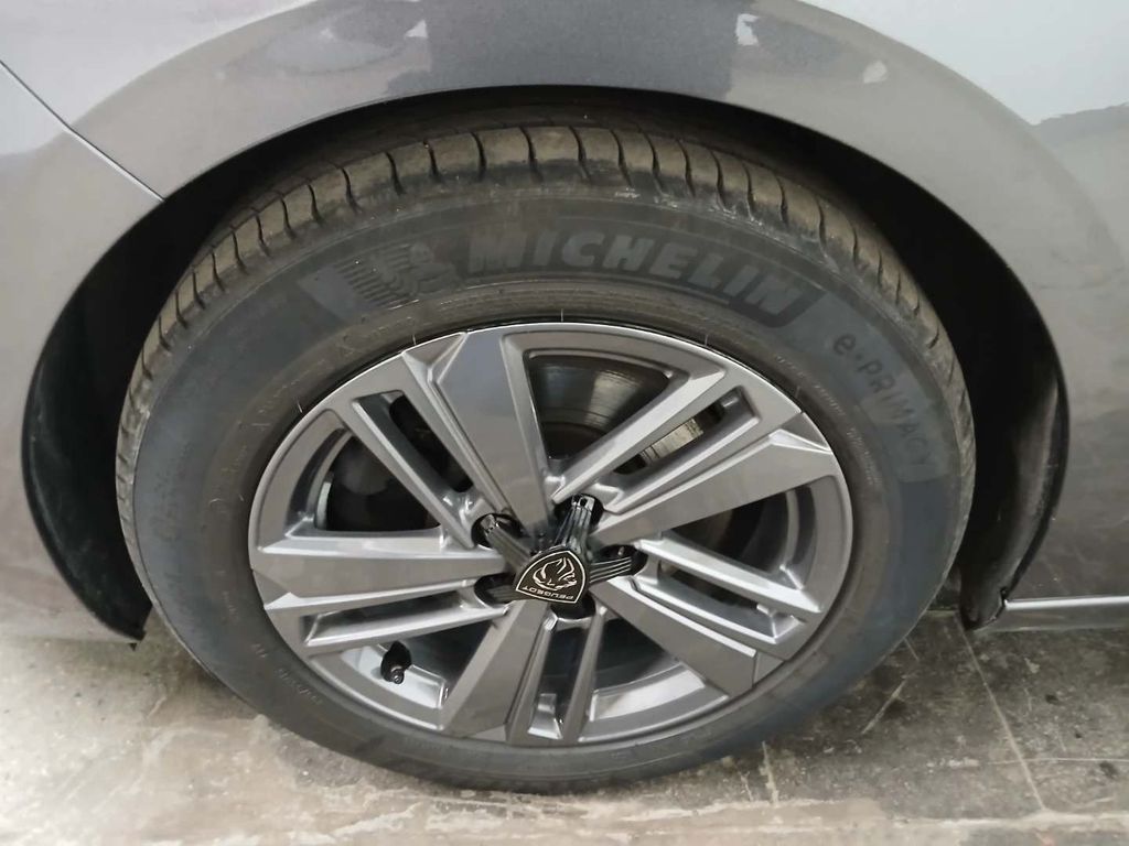 PEUGEOT 308 SW 1.5 HDI Active Pack *LED+Sitzheiz.+Navi*