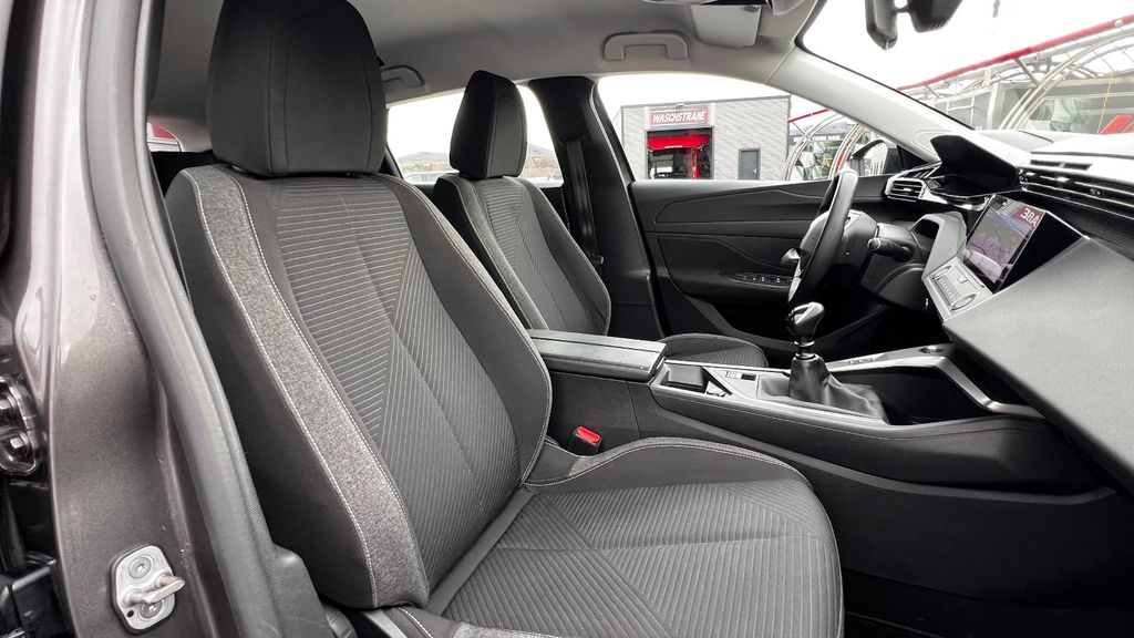 PEUGEOT 308 SW 1.5 HDI Active Pack *LED+Sitzh.+Navi+AHK*