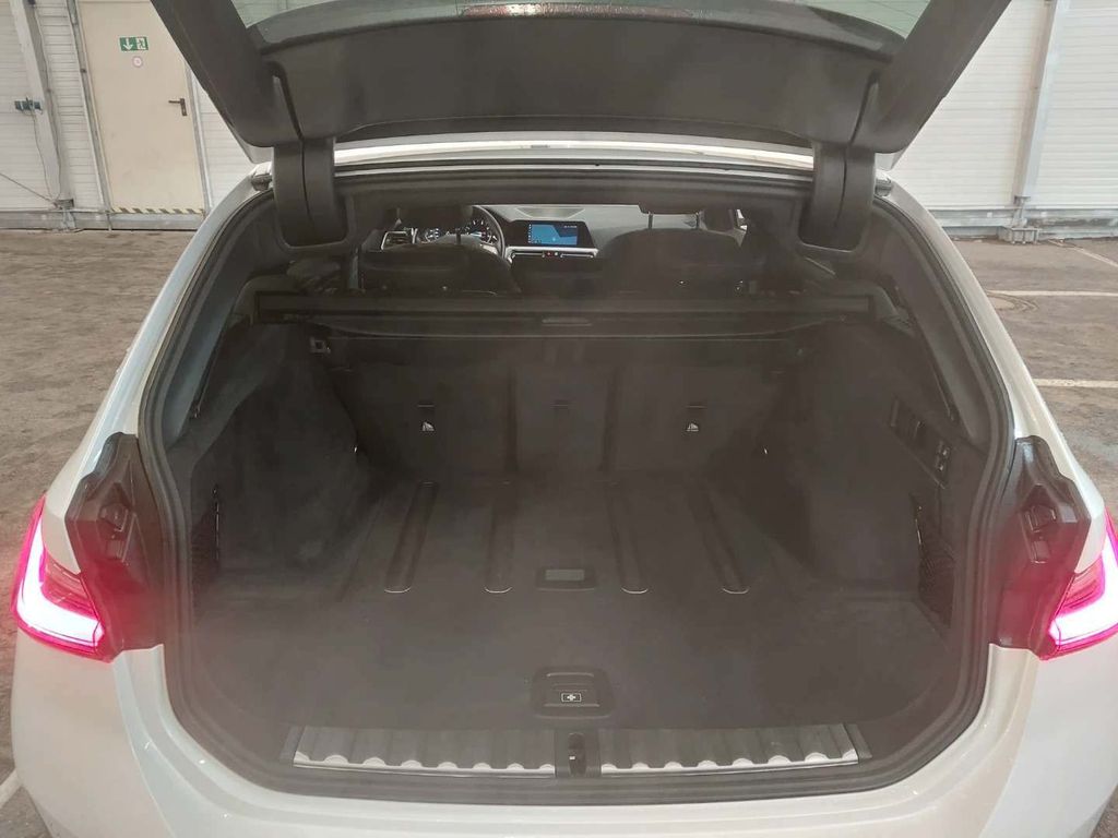 BMW 320 d Touring Luxury Line ***TOP AUSSTATTUNG***