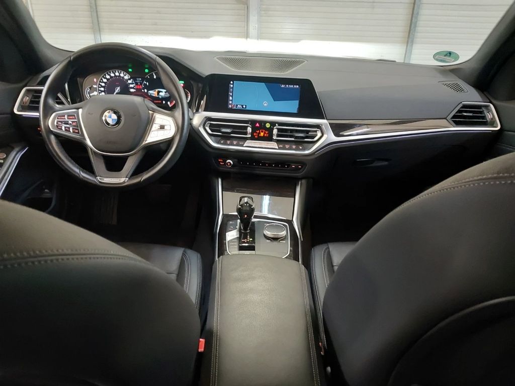 BMW 320 d Touring Luxury Line ***TOP AUSSTATTUNG***