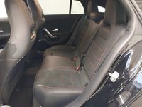 MERCEDES-BENZ CLA 200 Shooting Brake AMG-Line