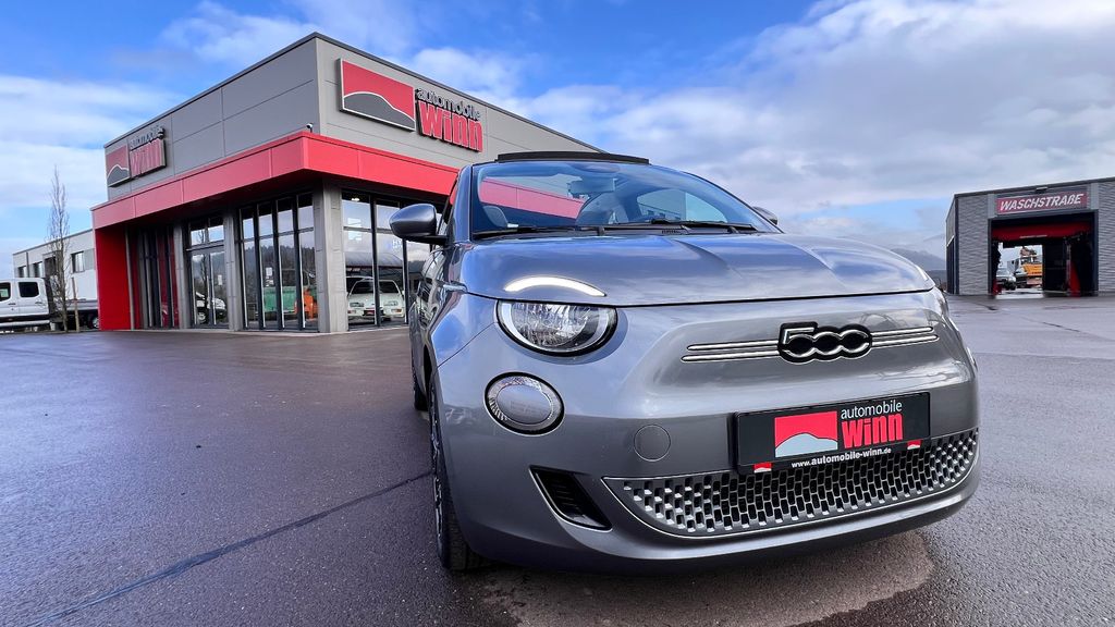FIAT 500E C Icon *1. HAND + 42kw/h Batterrie*