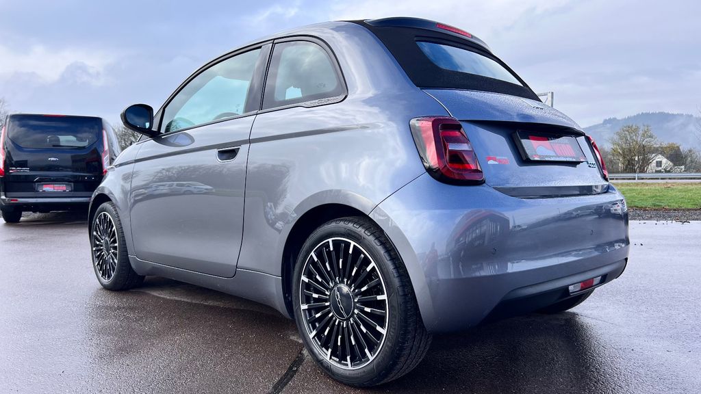 FIAT 500E C Icon *1. HAND + 42kw/h Batterrie*