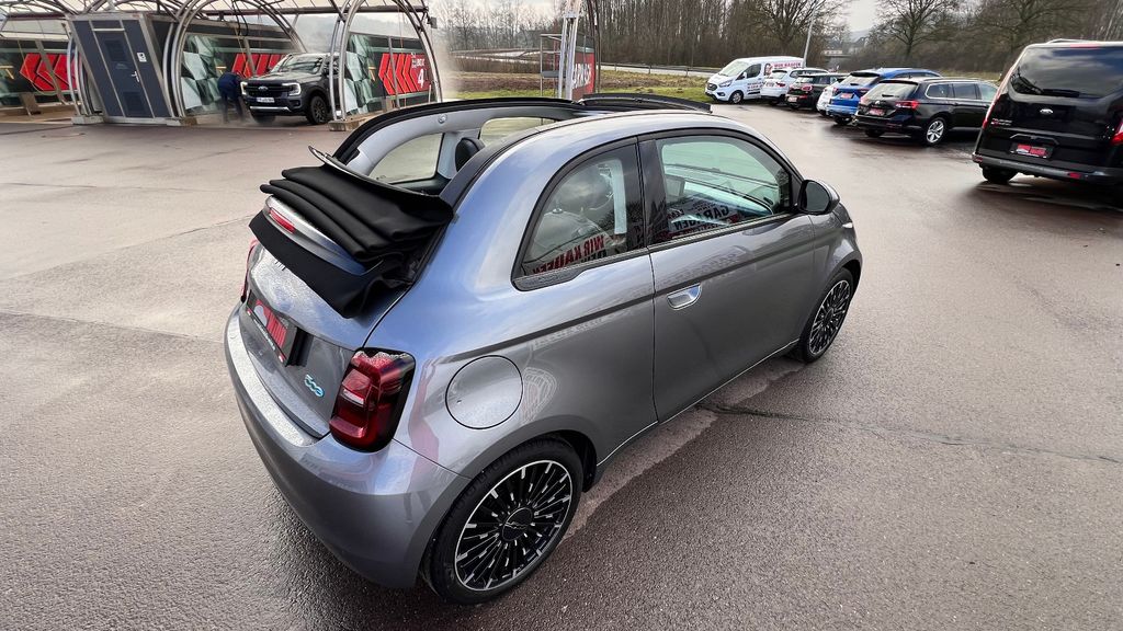 FIAT 500E C Icon *1. HAND + 42kw/h Batterrie*