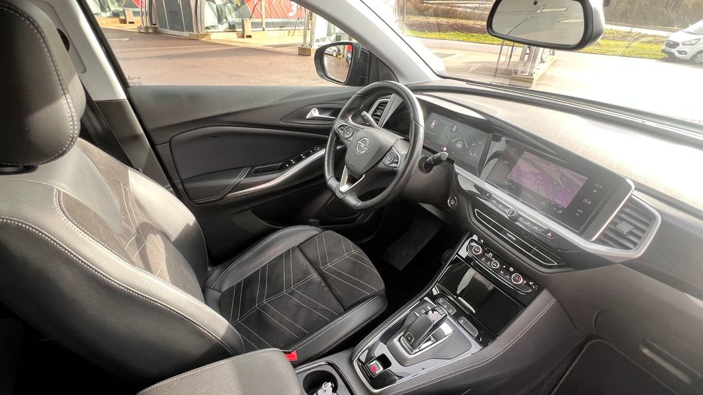 OPEL Grandland (X) 1.5 Ultimate *Night Vision + AHK*