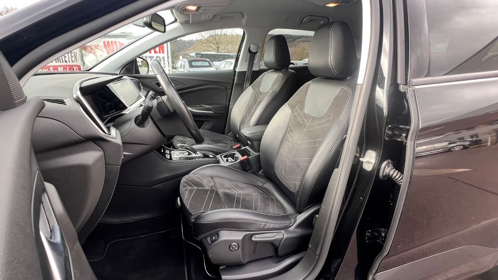 OPEL Grandland (X) 1.5 Ultimate *Night Vision + AHK*