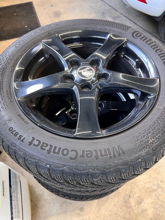 SKODA Yeti 2.0 TDI 4x4 Drive *1. HAND / SCHECKHEFT*