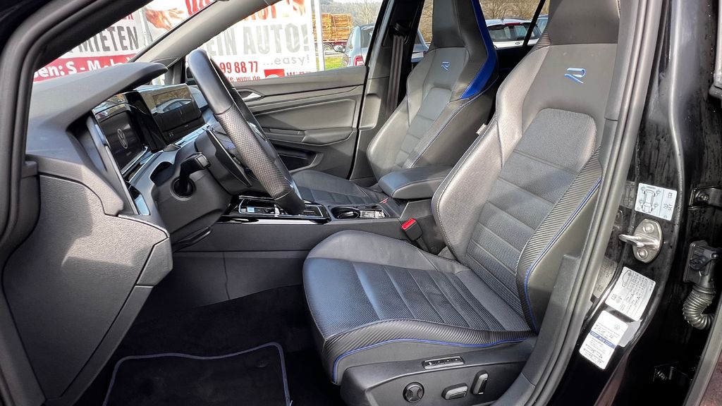 VW Golf VIII Lim. R Performance 4Motion*VOLLAUSST.*