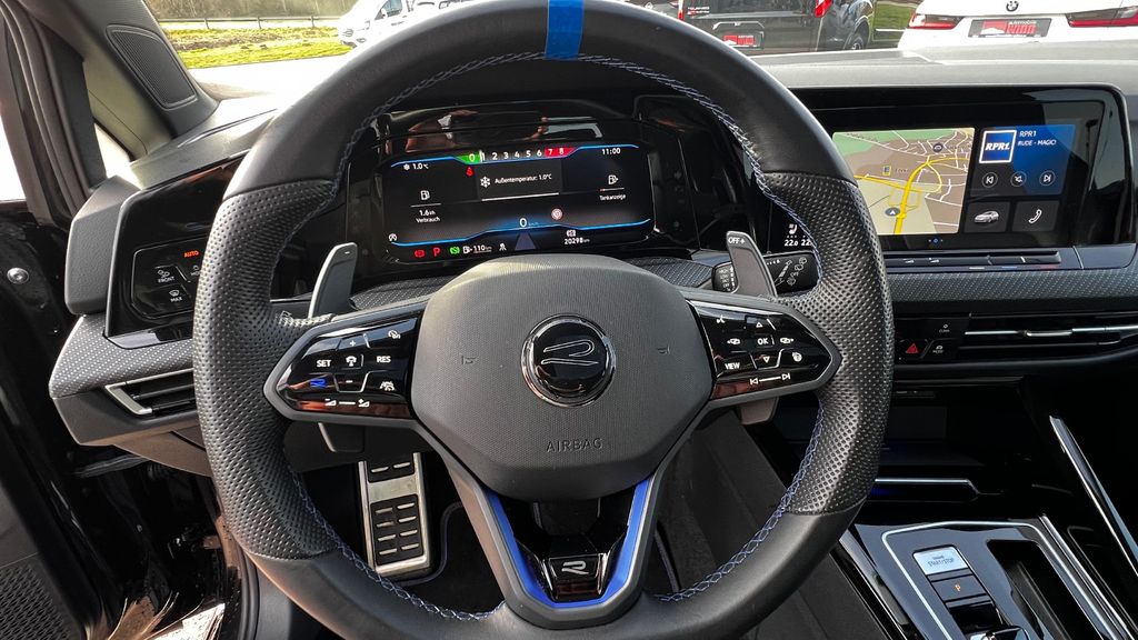 VW Golf VIII Lim. R Performance 4Motion*VOLLAUSST.*