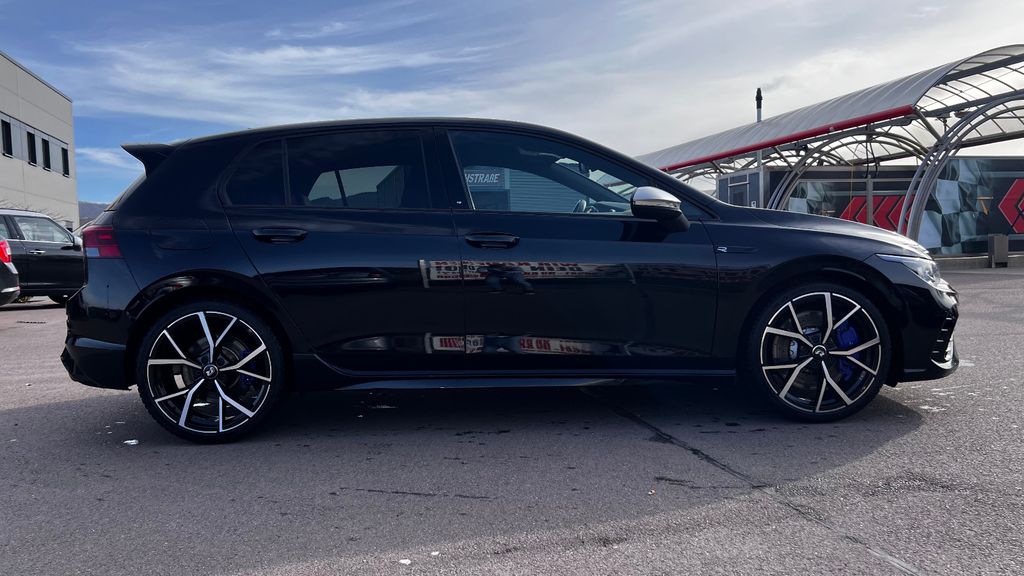 VW Golf VIII Lim. R Performance 4Motion*VOLLAUSST.*