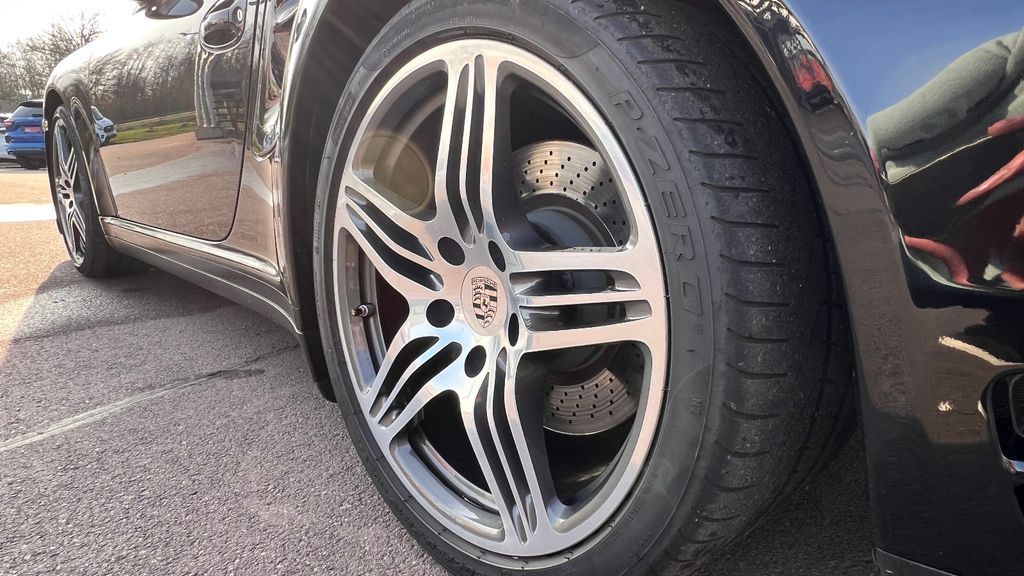 PORSCHE 911 Turbo 3.6l Cabrio *NUR 39.500 KM*