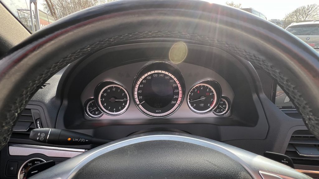 MERCEDES-BENZ E 200 E Cabrio E 200 *Leder+Airscraf+18"schwarz*