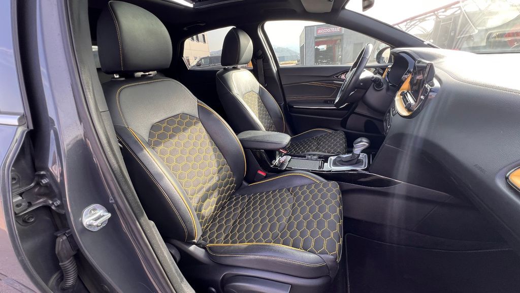 KIA XCeed 1.6 GDI Launch Edition**VOLLAUSSTATTUNG**