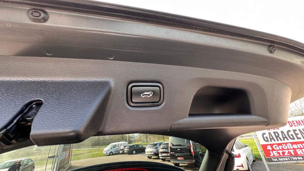 KIA XCeed 1.6 GDI Launch Edition**VOLLAUSSTATTUNG**