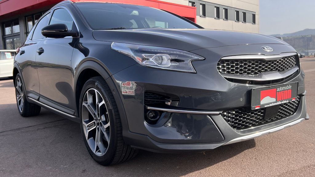 KIA XCeed 1.6 GDI Launch Edition**VOLLAUSSTATTUNG**