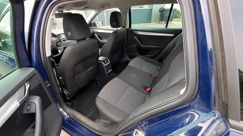 SKODA Octavia1.6 TDI Combi Ambition