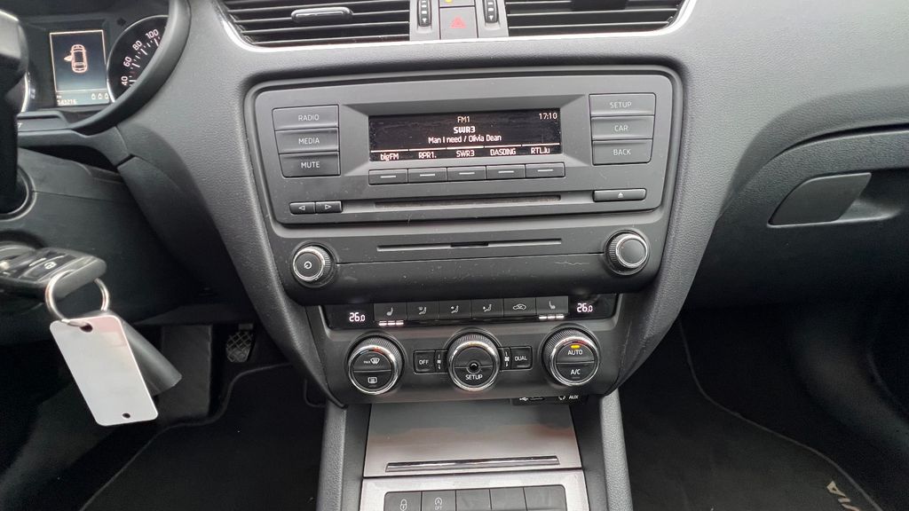 SKODA Octavia1.6 TDI Combi Ambition