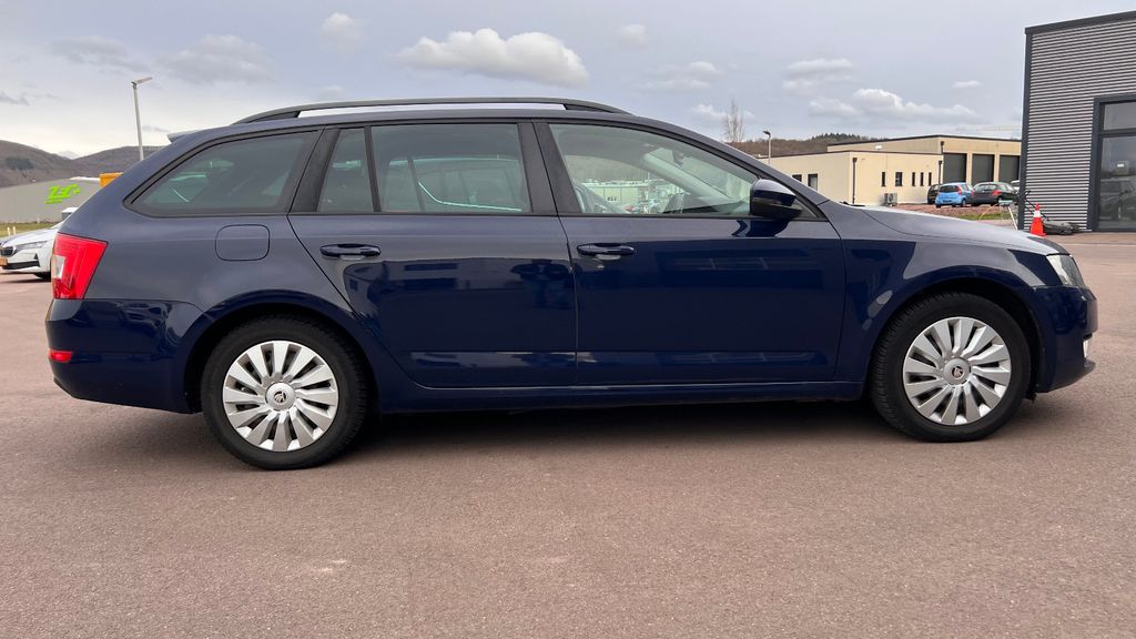 SKODA Octavia1.6 TDI Combi Ambition