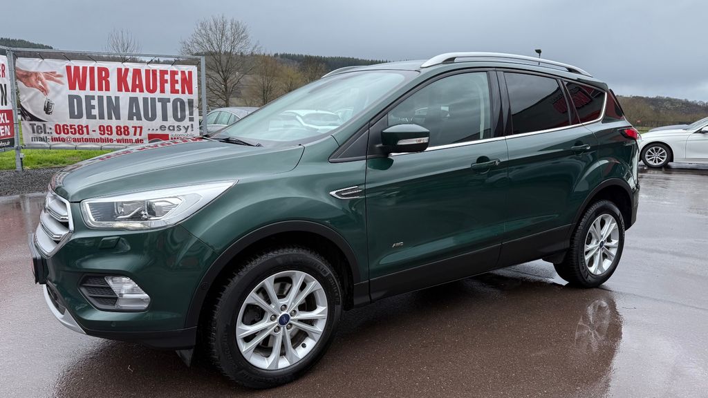 FORD Kuga 2.0 AWD Titanium **1.HAND + AHK schwenkbar