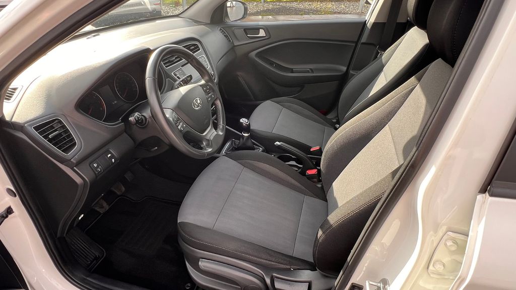 HYUNDAI i20 1.2 Select ***Klima+Tempomat***