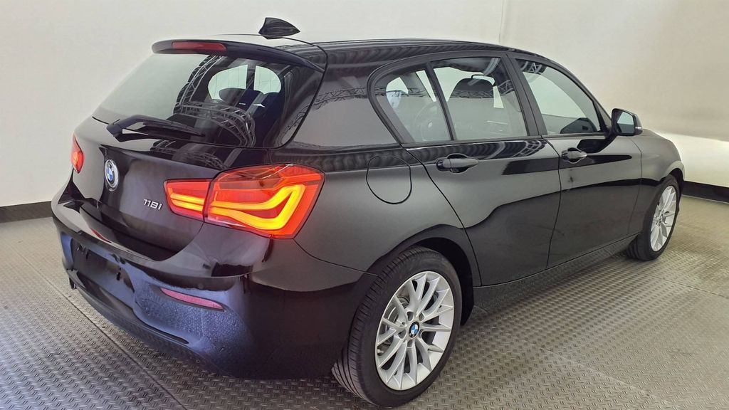 BMW 118 i Advantage ***1. HAND + LED + Alu 17"***