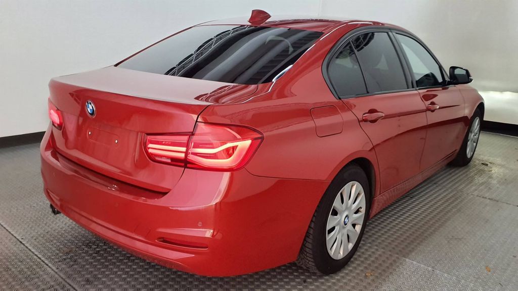 BMW 318 i Advantage Lim. *AHK+Sitzheiz. + Tempomat*