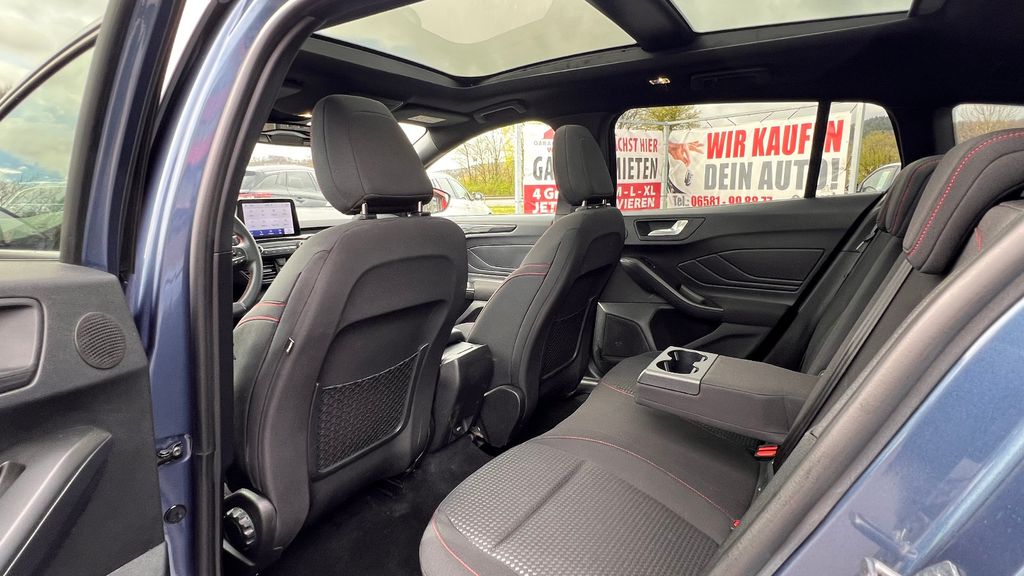 FORD Focus Turnier 2.0 ST-Line X **VOLLAUSSTATTUNG**