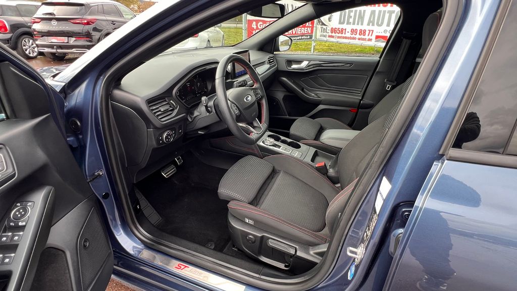 FORD Focus Turnier 2.0 ST-Line X **VOLLAUSSTATTUNG**