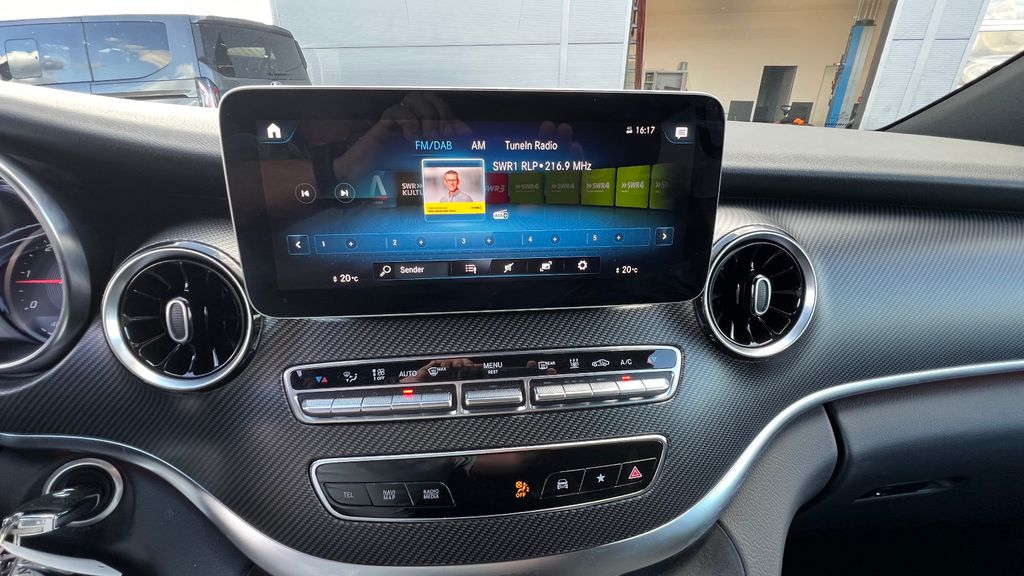 MERCEDES-BENZ V 300 Edition 4 Matik lang *Burm.+AHK+Standheiz*