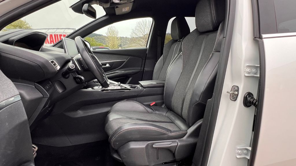 PEUGEOT 3008 1.6 GT-Line