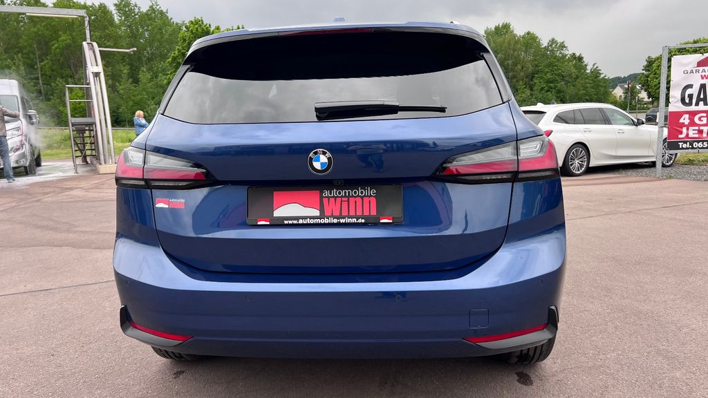 BMW 218i Active Tourer *Head-Up Display+360° Kamera*