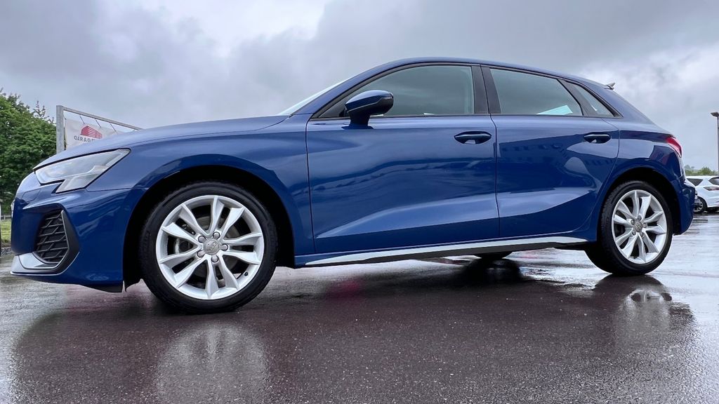 AUDI A3 Sportback 35 TDI S line ***ACC+LED+LEDER***