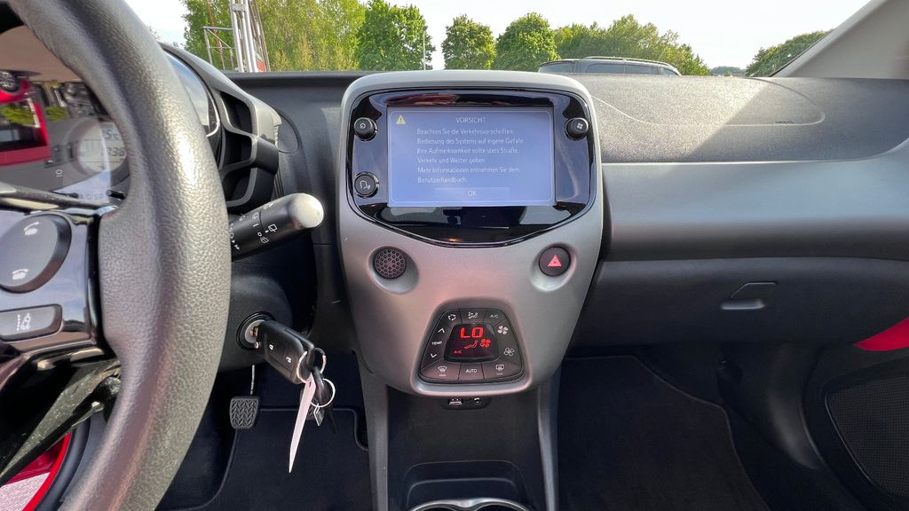 TOYOTA Aygo x-sky ***Stoffverdeck+Tempomat+Kamera***