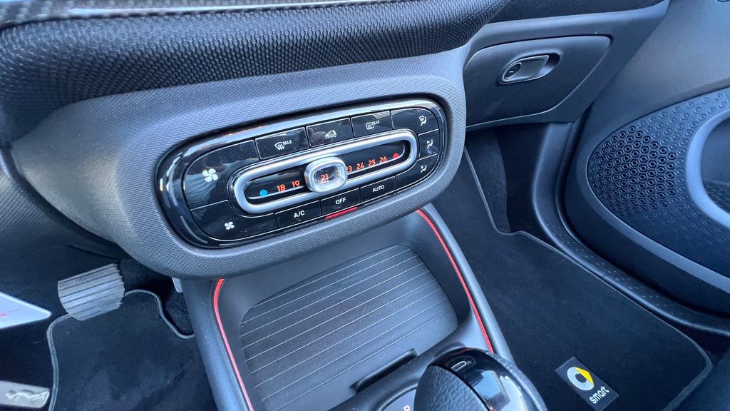 SMART fortwo cabrio electric drive/EQ VOLLAUSSTATTUNG