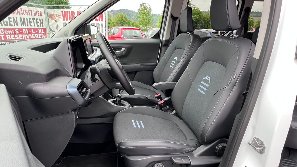 FORD Tourneo Courier Active **GARANTIE BIS 01.2031**